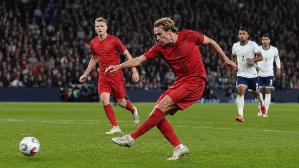 Illustration til: Gakpo og Isak sikrede Liverpool sejren